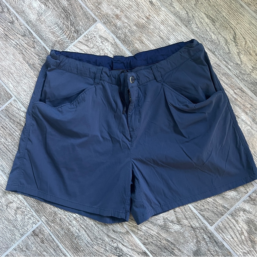 Patagonia Quandary Hiking Shorts, Navy Blue, Women’s Size 16